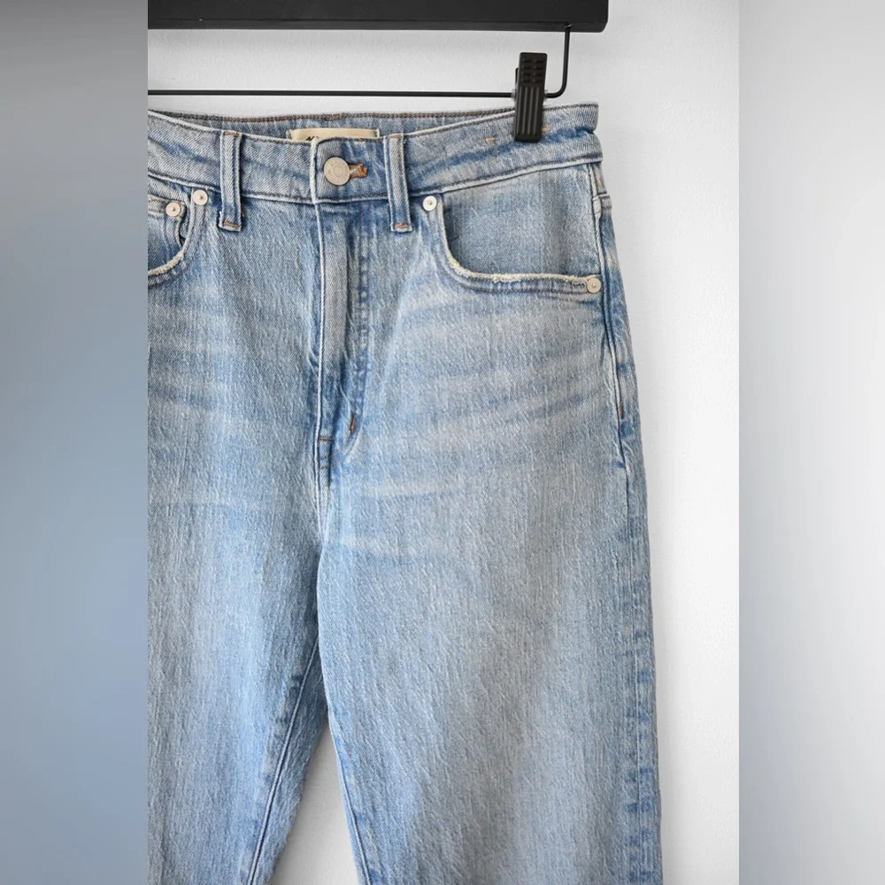 Madewell "Curvy 90's Straight" Jeans - Picture 7 of 11